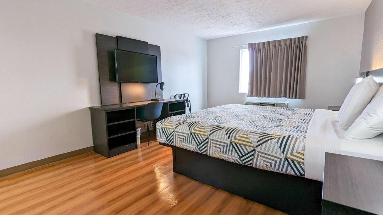 6-framingham, Ma - Boston West 2*